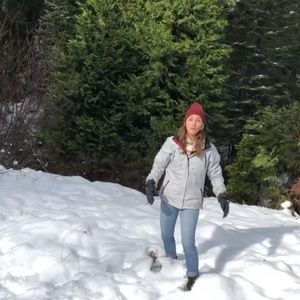 Meet your Posher, Danielle